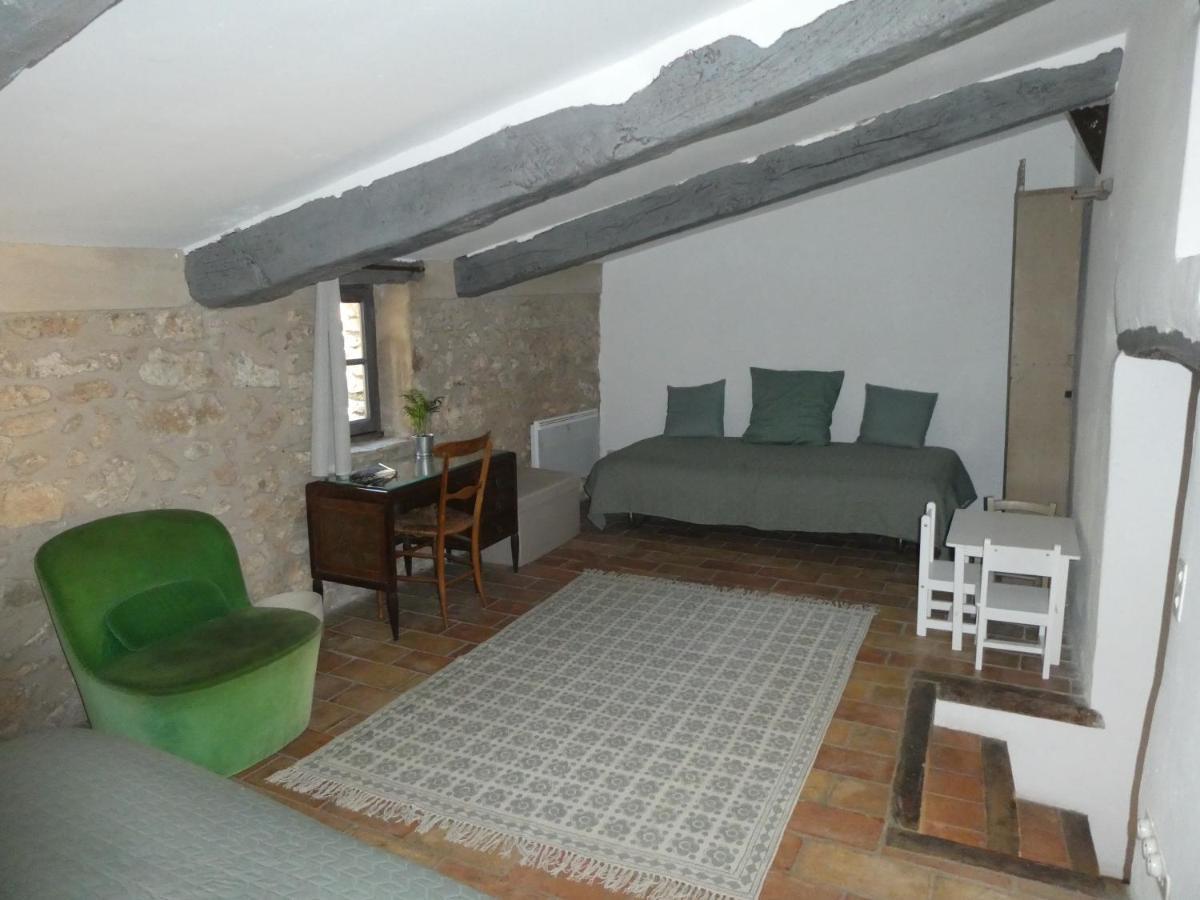 Le Jas Des Aiguiers Hotel Saint-Saturnin-d'Apt Kültér fotó